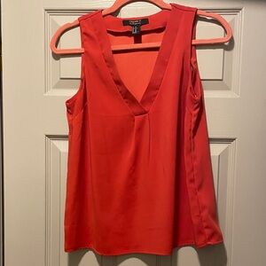 Forever 21 Contemporary V-Neck Tank Top